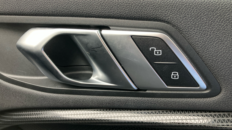 BMW 2 Series 218i [136] Sport 4dr DCT [Live Cockpit Prof] Petrol Saloon